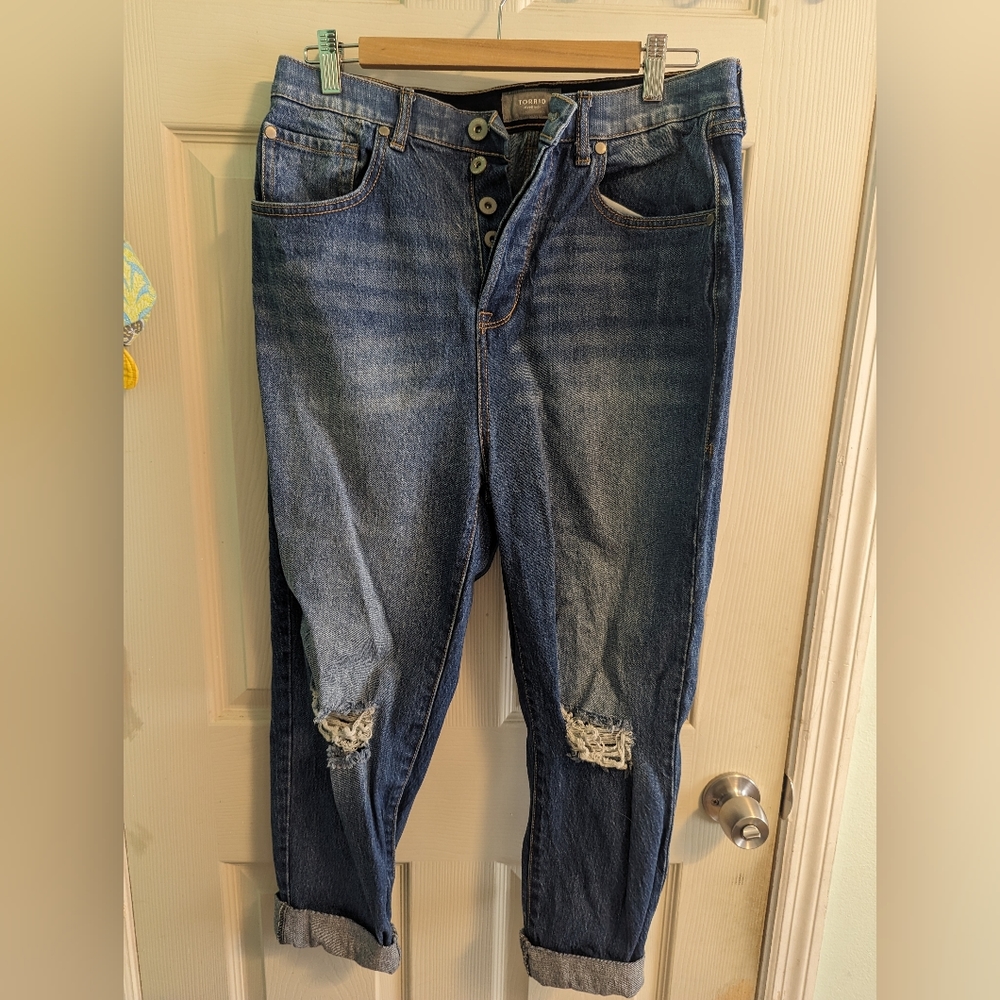 Torrid Light Wash Boyfriend Jeans